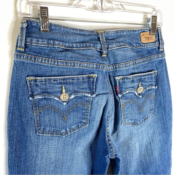 Levis Womens Bootcut Jeans Sz 10 Distressed Flap Pockets Stretch Denim Hemmed - Picture 5 of 15